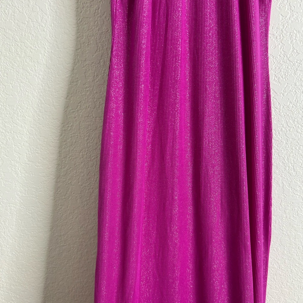 BNWT Skims maxi dress in fuchsia foil - Picture 12 of 16